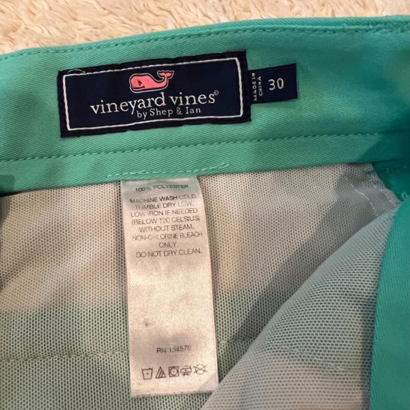 Vineyard Vines Links Shorts Size 30 - Picture 2 of 4